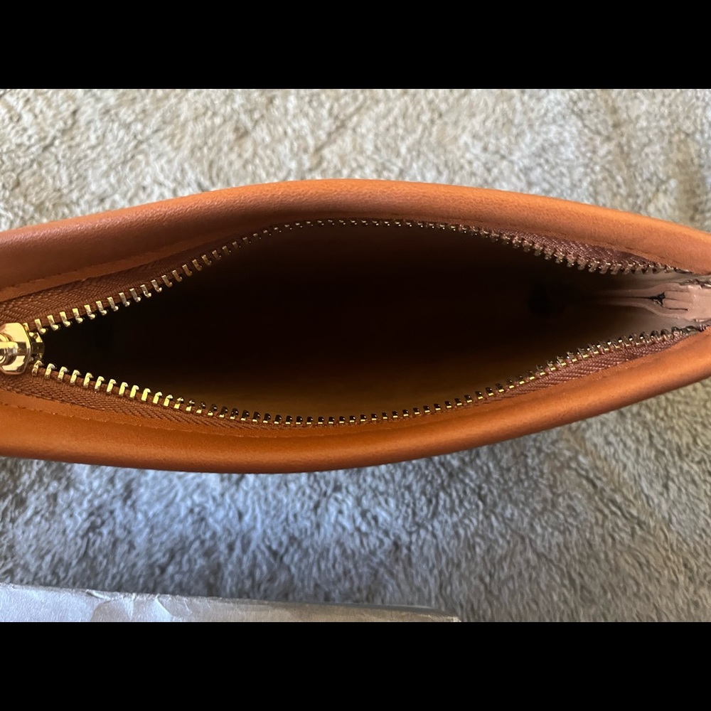 Michael Kors Bag - Picture 2 of 3